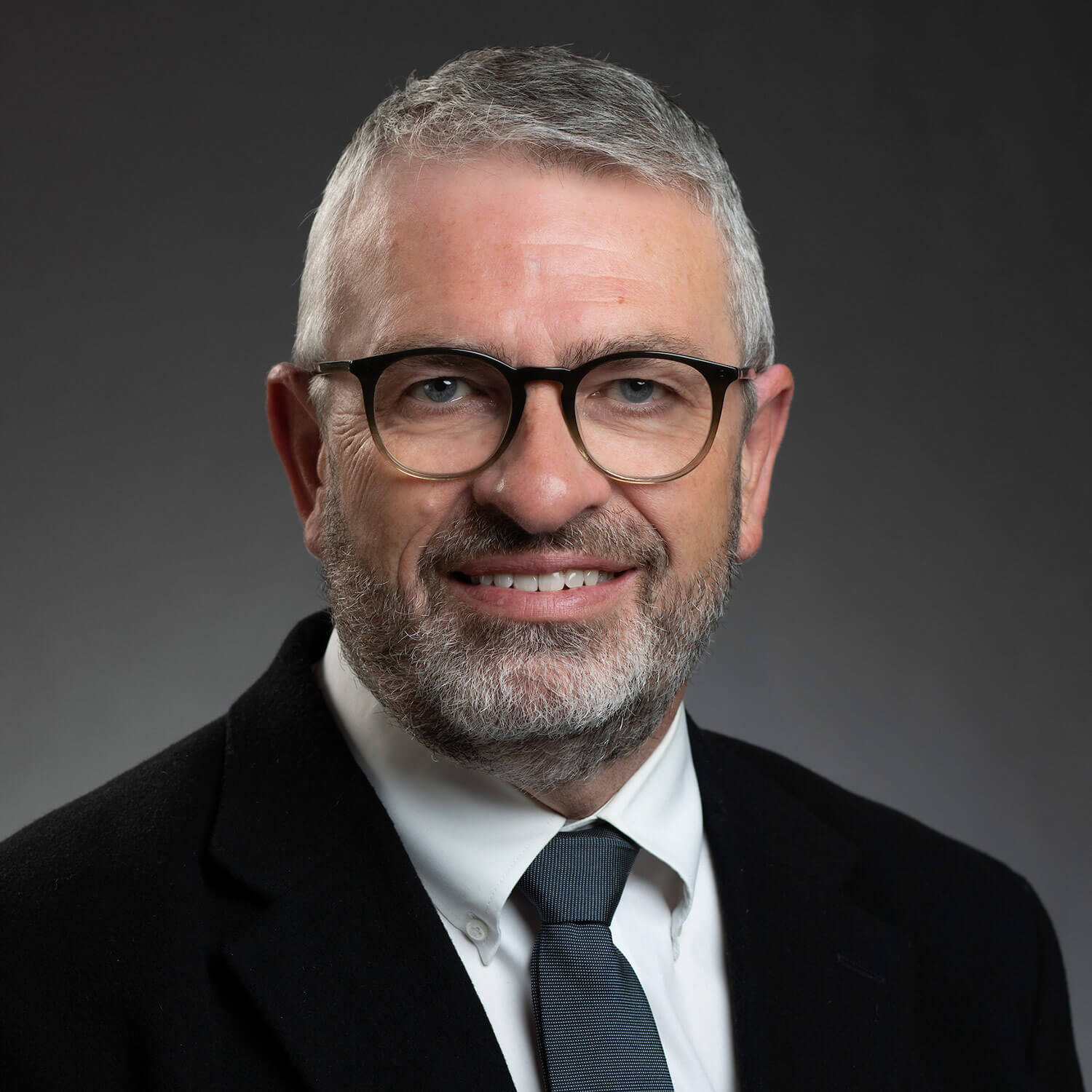 NanoCanada Board Member Dr. Greg Smallwood receives the Trailblazer Award in Science Policy - Science for Policy
